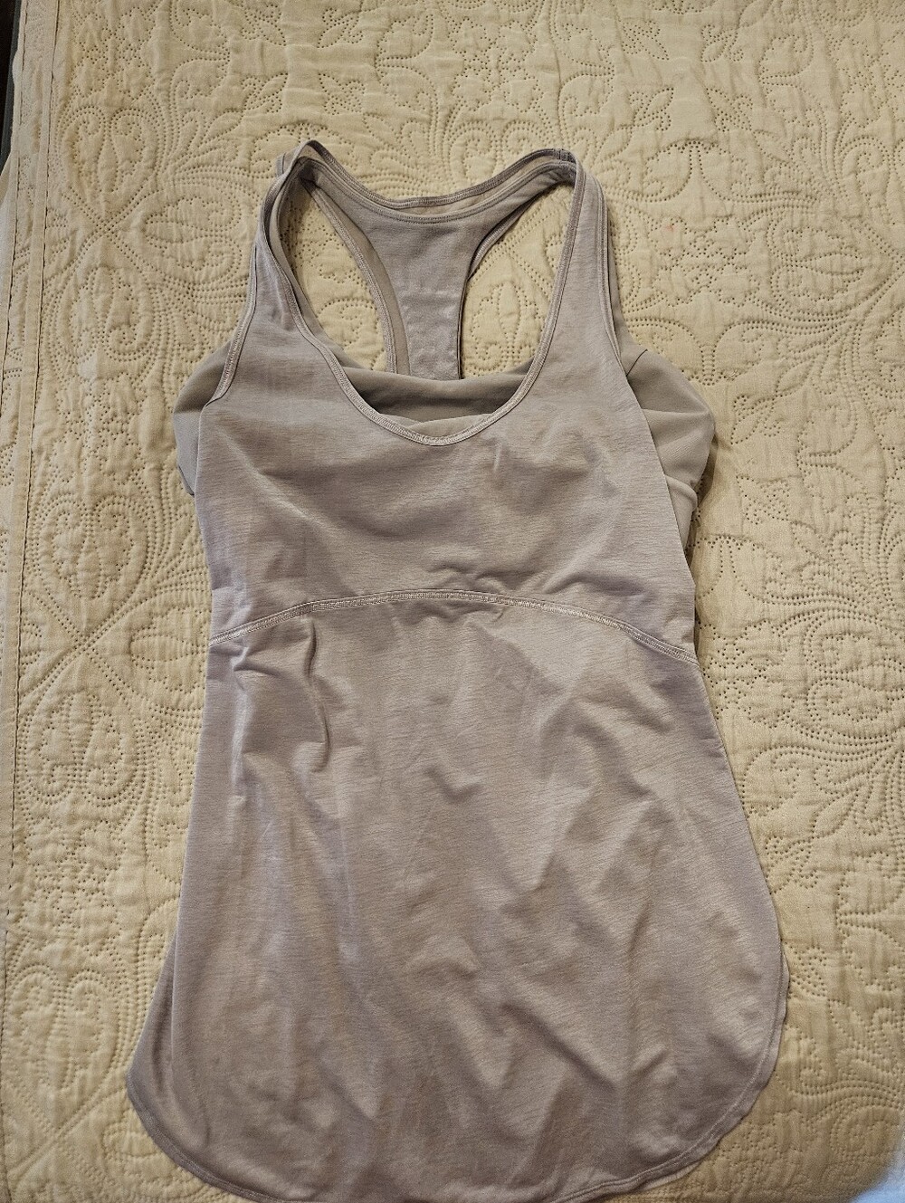 Lululemon Women’s Racerback Tank Top in Light Lavender 2-in-1
